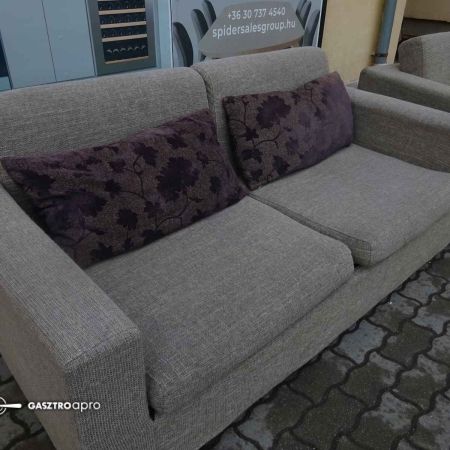 Bézs színű, 2 személyes kanapé, használt szállodabútor