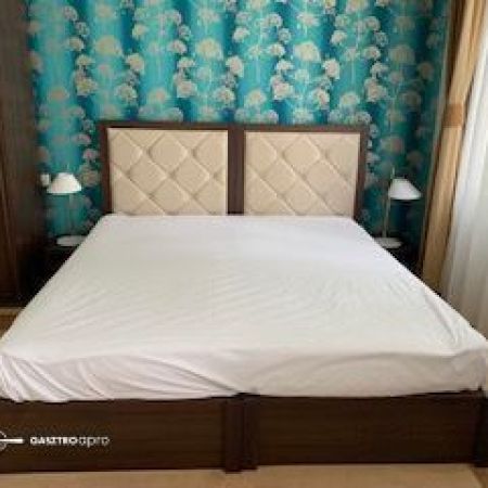 Dupla ágy (széthúzható) éjjeliszekrény