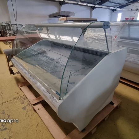 Igloo Basia NEO 156 W - Csemegehűtőpult - Ventilációs - Üvegpolc Nélkül