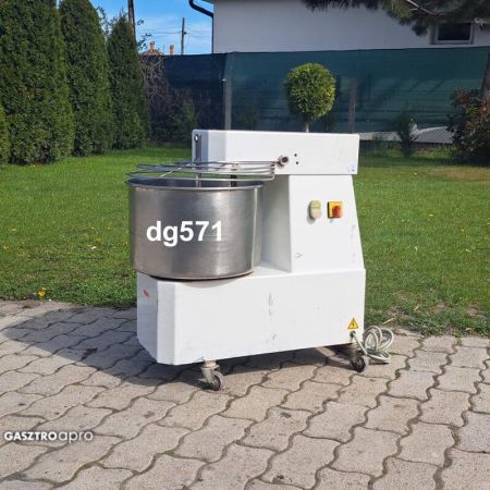 Ipari pizza dagasztógép 30 literes dg57