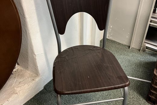 Kerek asztal + 4 db szék