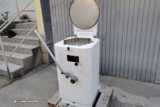 Manuális tésztaosztó gép osztógép présgép 