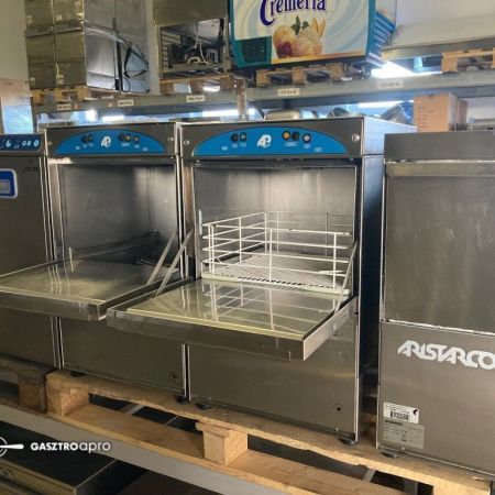 Aristarco pohár mosogatógép beépített automata öblítőszer adagolóval, 230 V